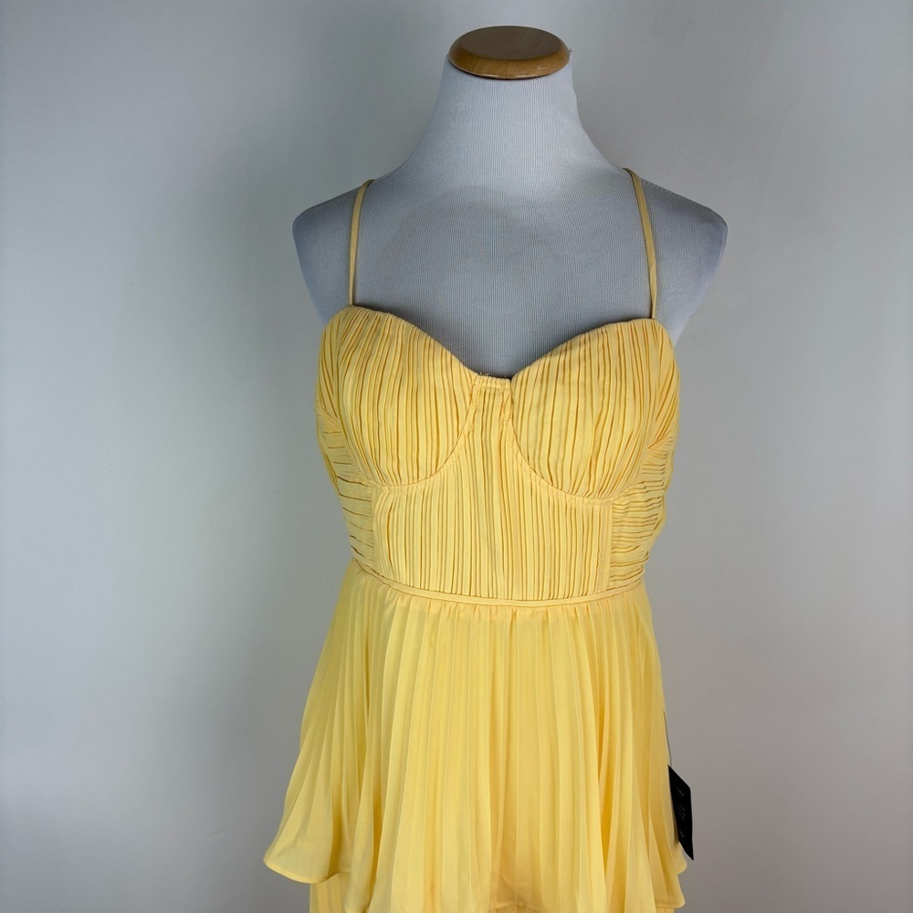 NWT Lulus Cascading Crush Butter Yellow Tiered Bustier Midi Dress - Size L - Picture 4 of 7